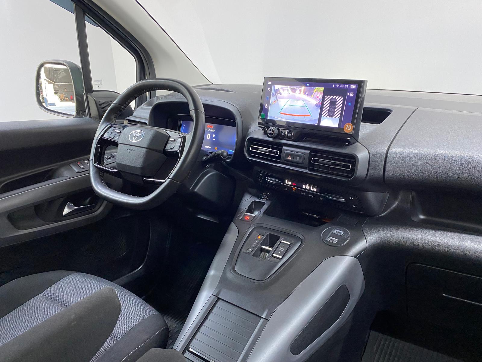TOYOTA PROACE 14